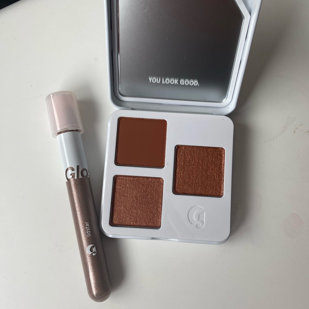 Glossier Monochromes Eyeshadow Trio in Clay (BNIB), Lidstar in Fawn (used once)